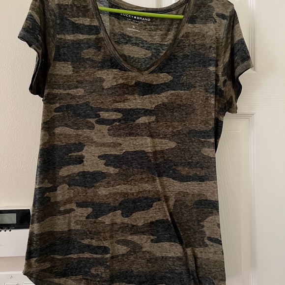 Lucky Brand Tops - Very cute Lucky Brand camo t-shirt